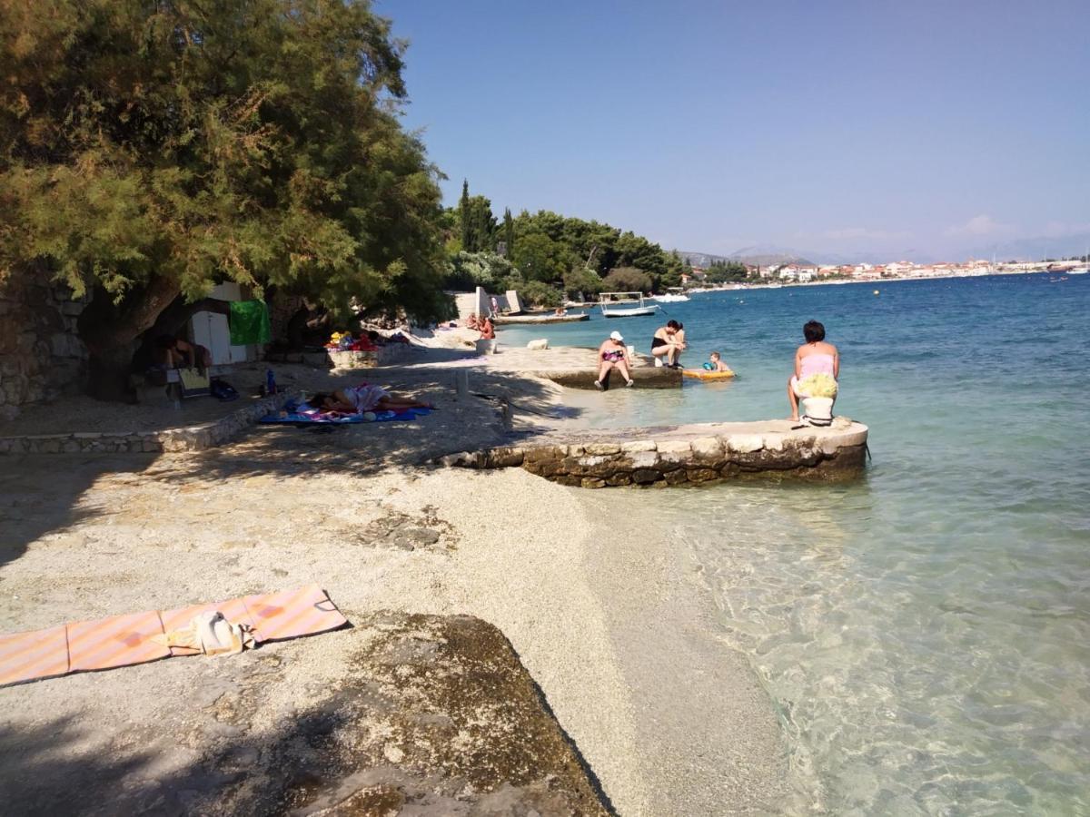 Apartmani Nede Trogir Exterior foto